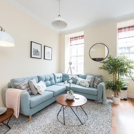 Bright And Modern 2 Bed Apartment Edimburgo Esterno foto