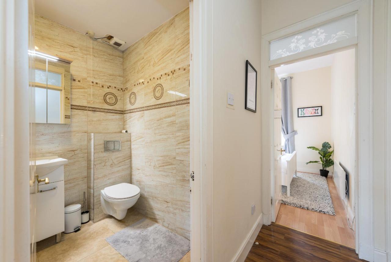 Bright And Modern 2 Bed Apartment Edimburgo Esterno foto